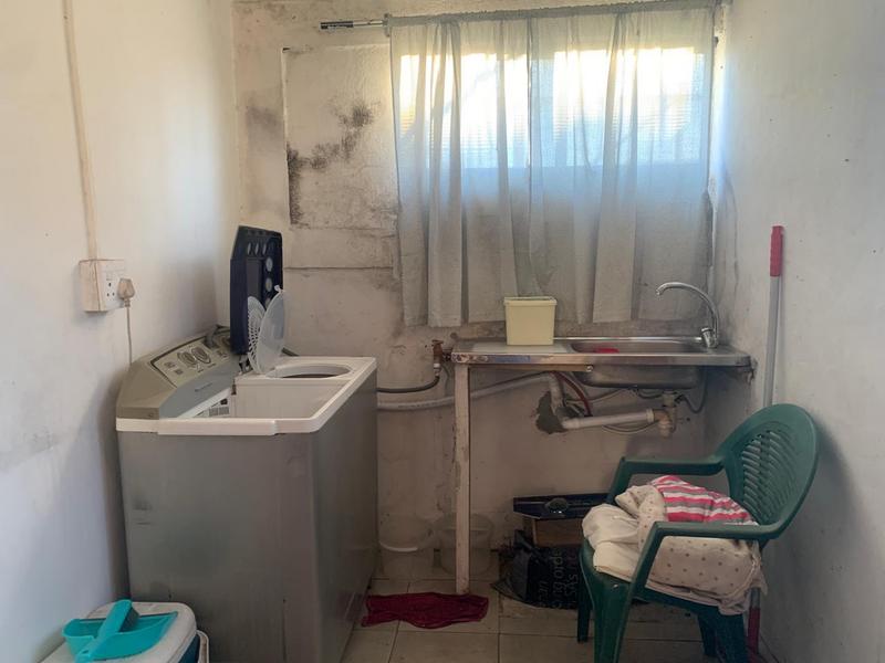 5 Bedroom Property for Sale in Russels Rest Western Cape